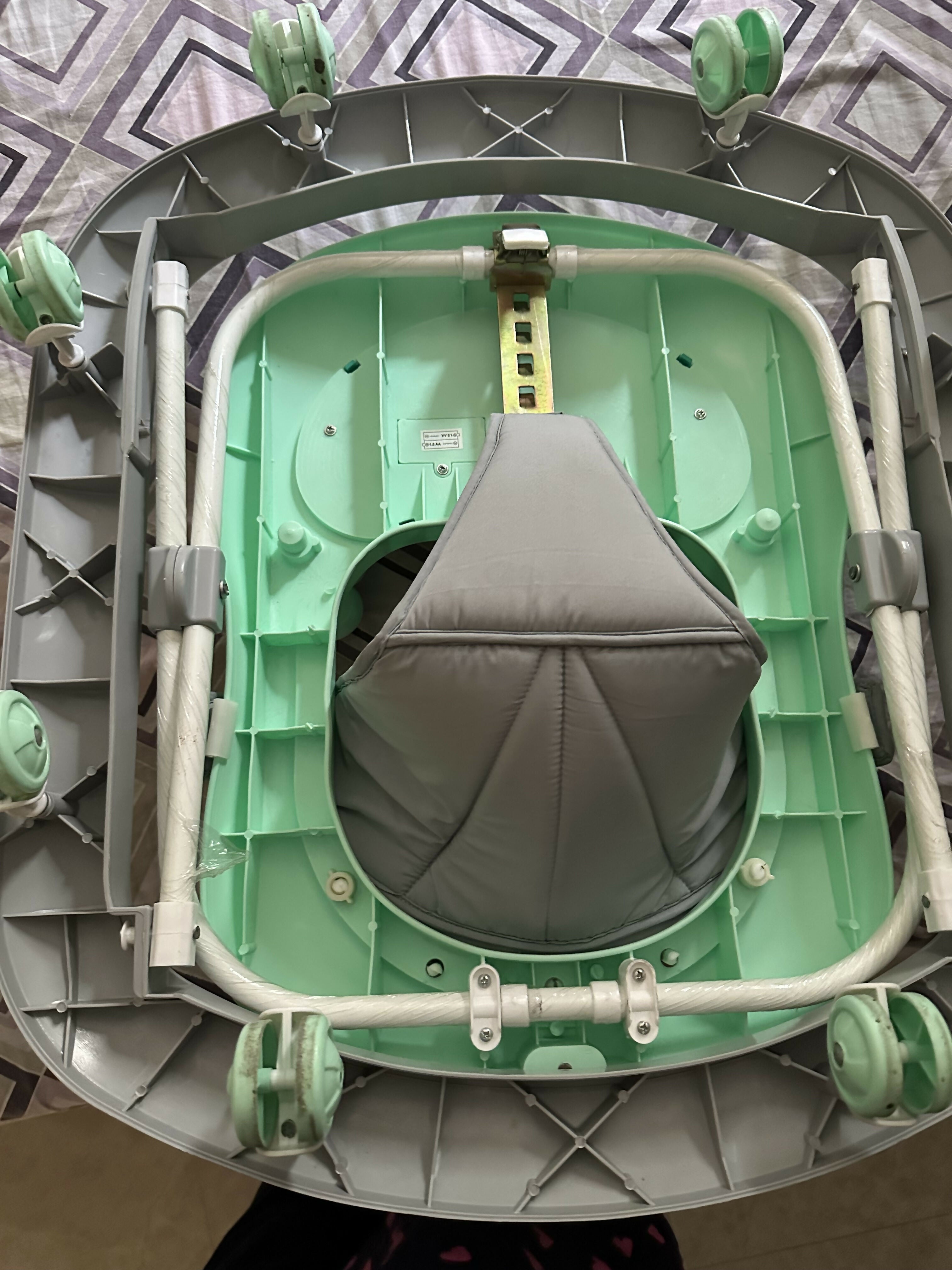 CRYSTAL Foldable Musical Walker