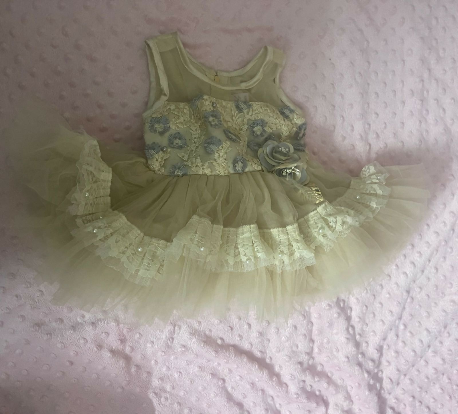 Twirl into enchantment with our Tutu Baby Girl Frock/Dress - a delightful blend of elegance and playfulness!