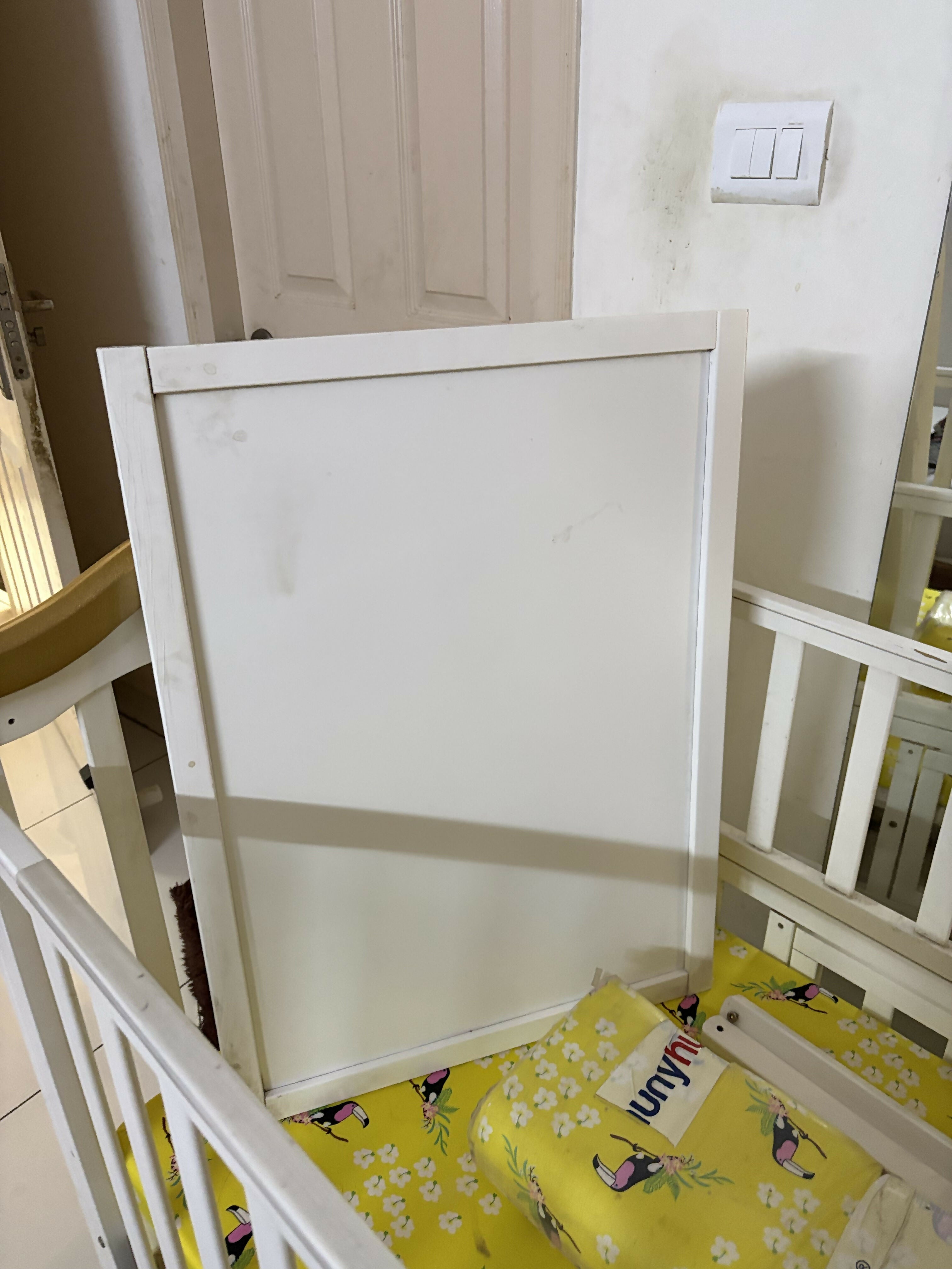 HUNY HUNY 15 in 1 Cot/Crib(20 x 68 x 103)