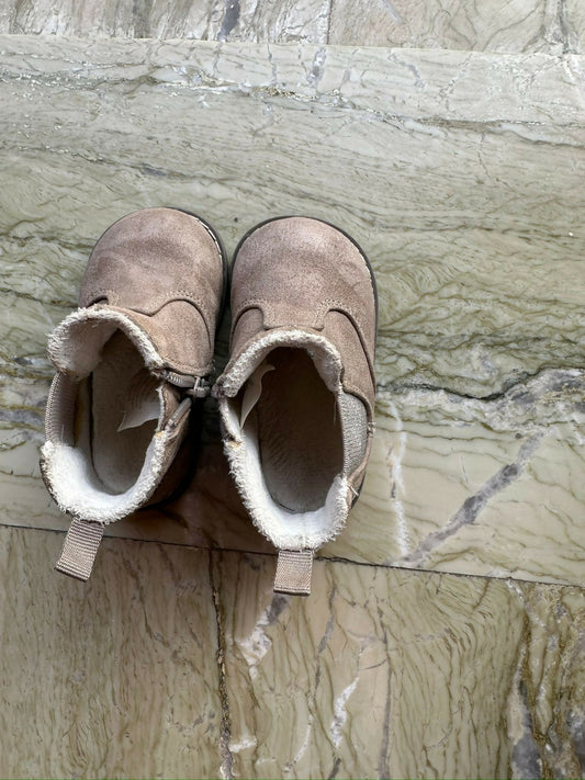 H&M Shoes for Baby – Stylish, Comfortable & Easy-Wear Footwear