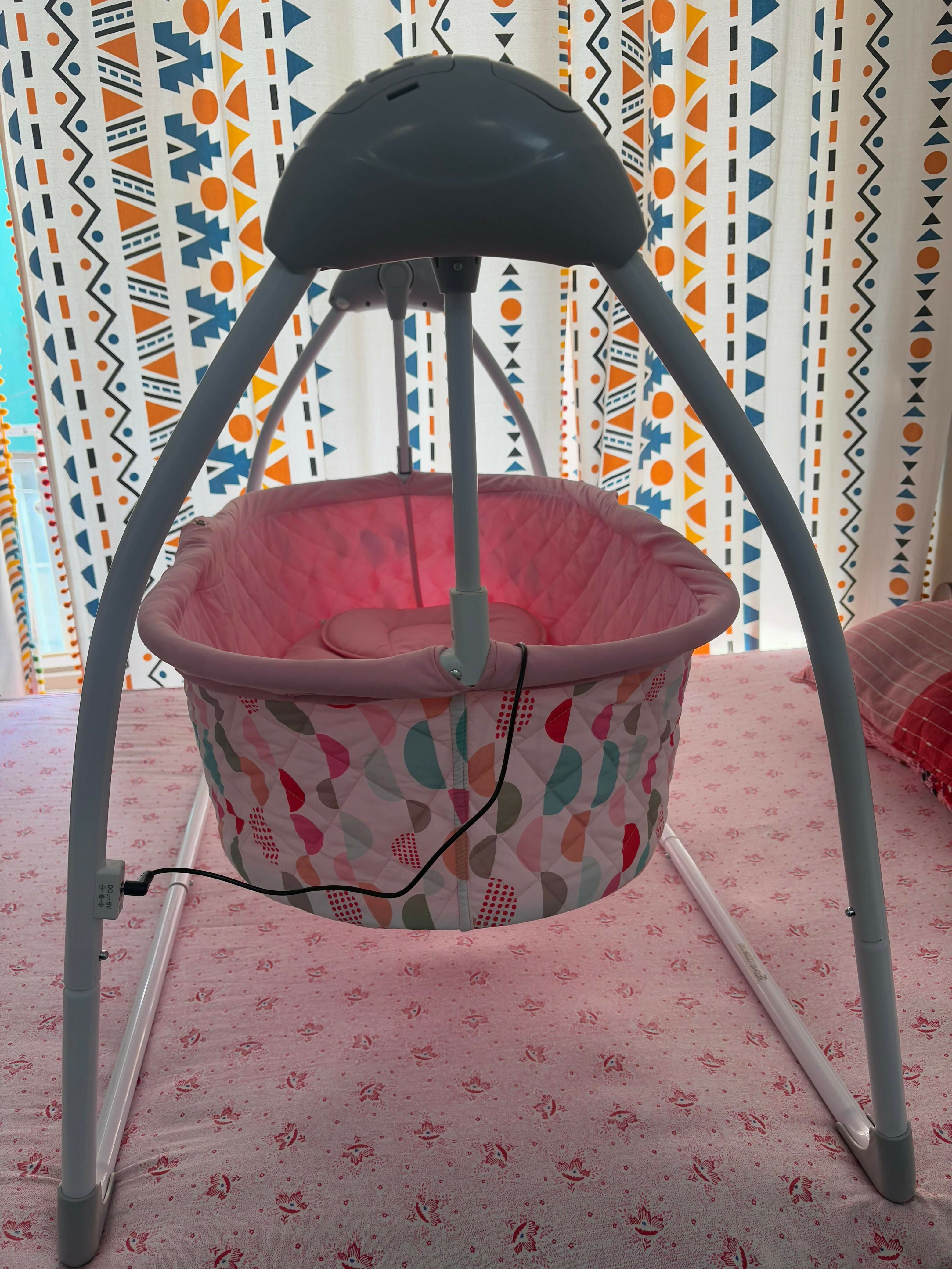 R FOR RABBIT automatic cradle – safe, gentle, and effortless sleep time for your baby.