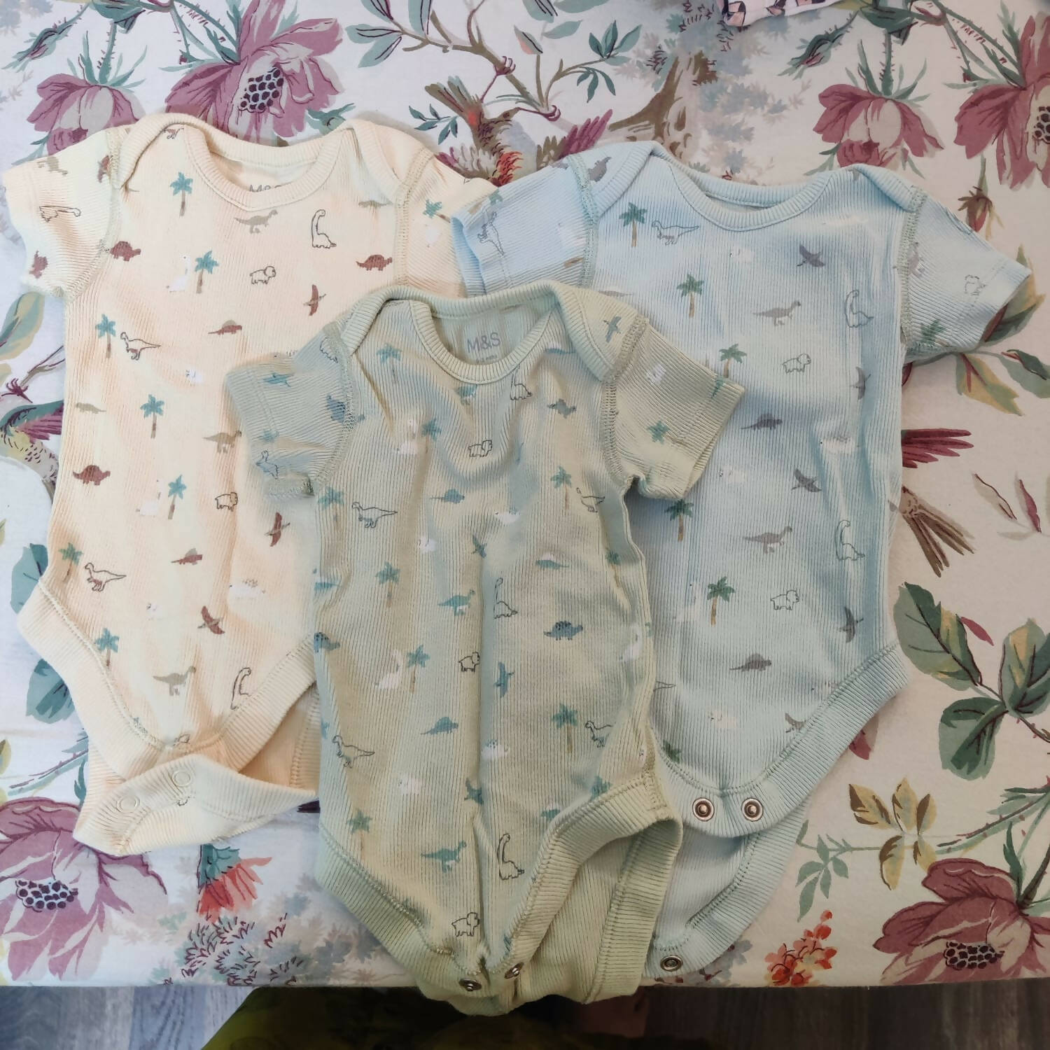 M&S Set of 3 Rompers/Onesie for Baby - PyaraBaby