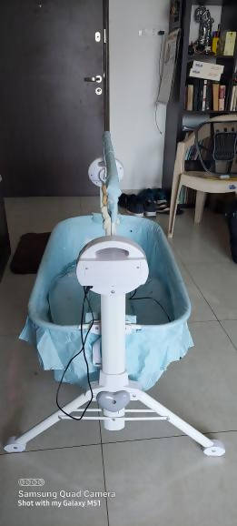 STAR AND DAISY Nestling Smart & Portable Baby Cradle with automatic swing- Blue - PyaraBaby