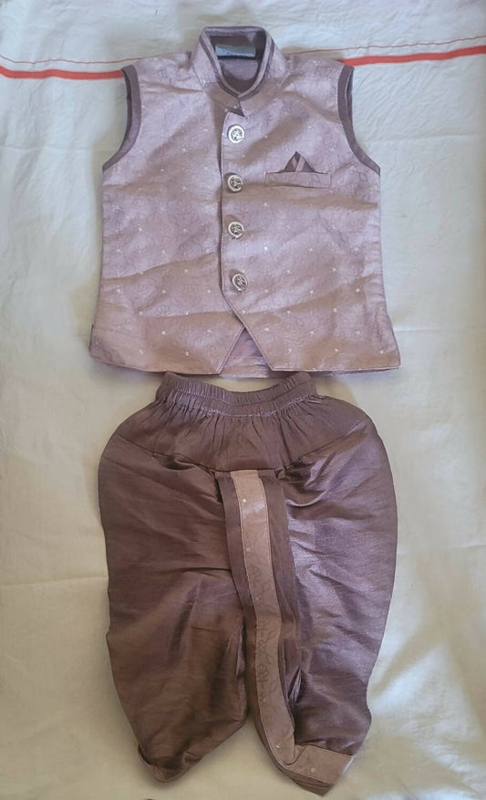 Elevate your little prince's style with the DUPER Dapper Kurta and Dhoti Set - where tradition meets charm for special celebrations!