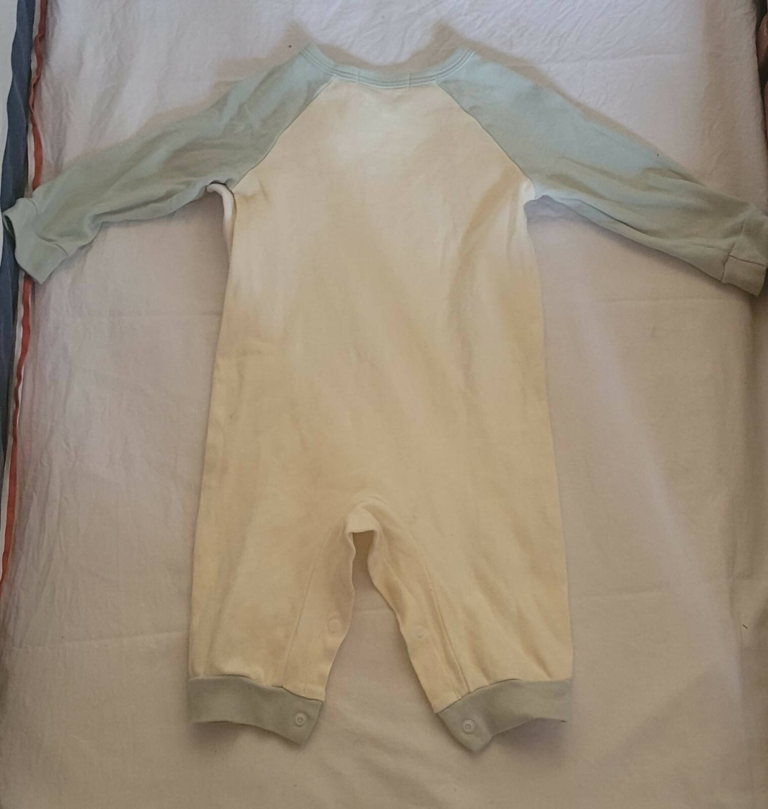 Make a statement with the HOPSCOTCH Animal Print Full-Sleeve Bodysuit - where comfort and style come together for your little one's everyday adventures!