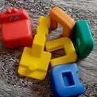 High-quality plastic Building Game featuring crocodile and giraffe designs, enhancing creativity and fine motor skills in children.