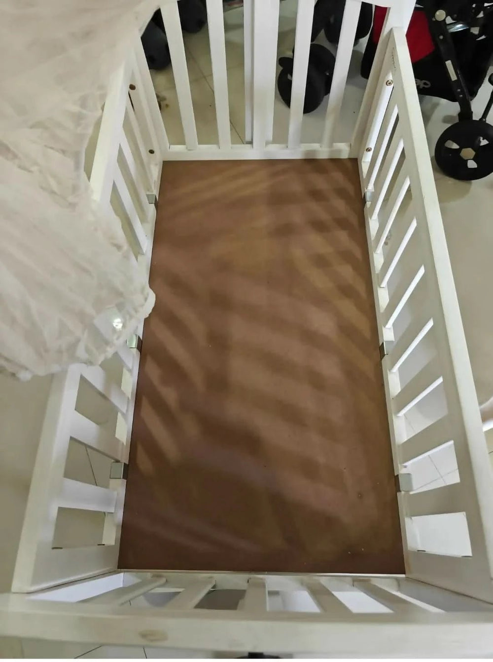 BABYHUG Joy Wooden Cradle with Mosquito Net - White mattress included