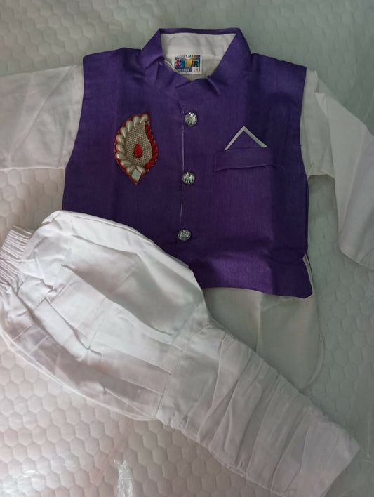 Buy violet traditional kurta pyjama for baby boys – comfortable and stylish ethnic wear.








