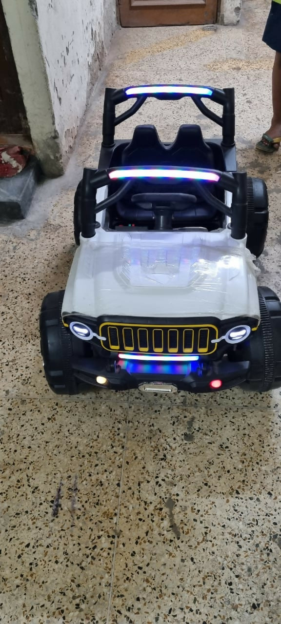 Unleash your child's adventurous spirit with the 4x4 Speed Power Sports Model Electric Toy Car, built for thrilling off-road fun!