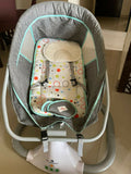 Soothe and entertain your baby with the STAR AND DAISY Electric Bouncer Chair, featuring gentle vibrations and stimulating toys for hours of comfort and fun.