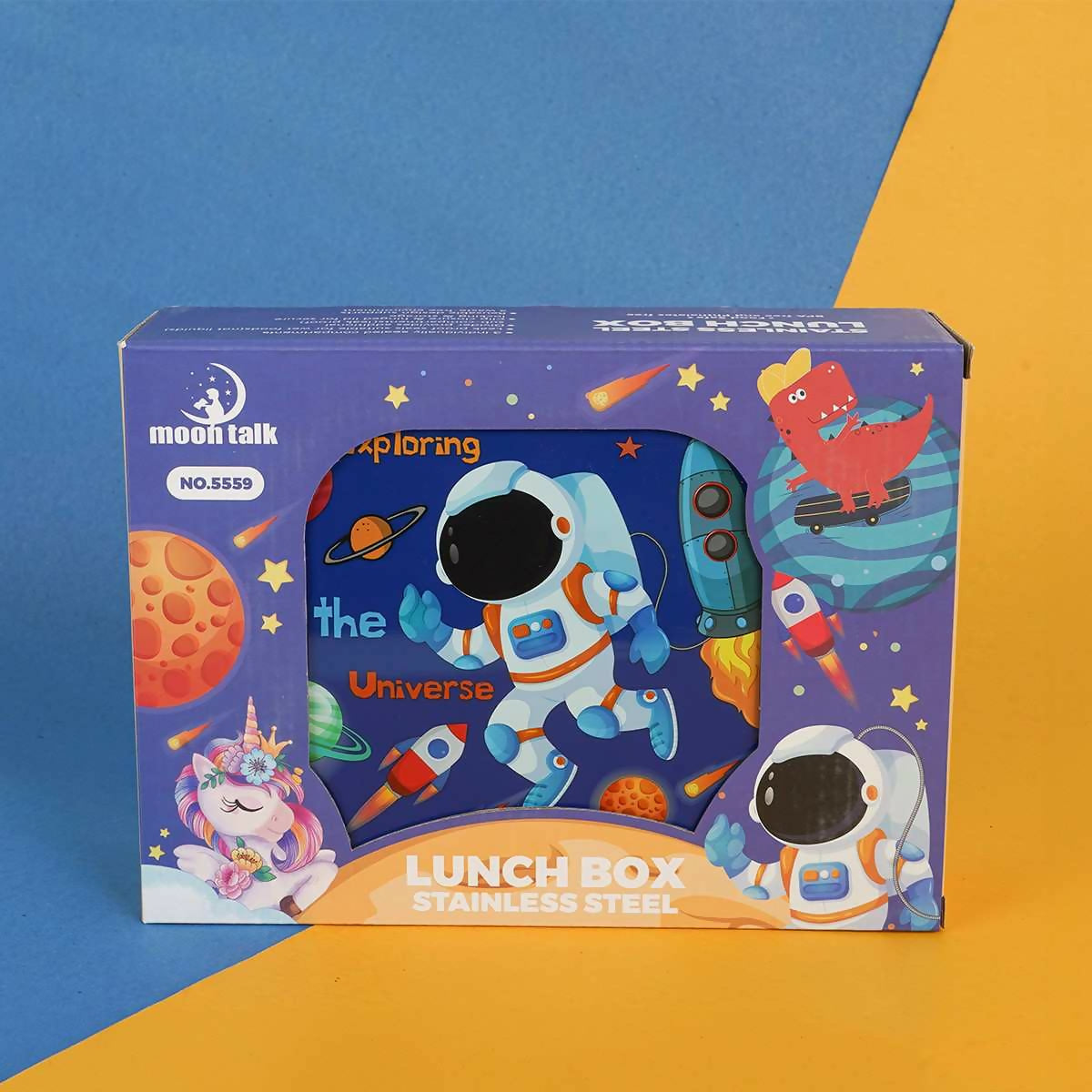 This Bento lunch box will keep your food, sandwiches, soups, beverages fresh for lunch, so you can pack your kids' lunches in the morning, and it will stay warm until lunch time 