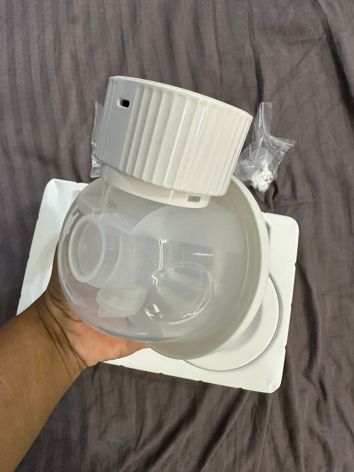 BEBILAND Wearable ELECTRIC  Breast Pump