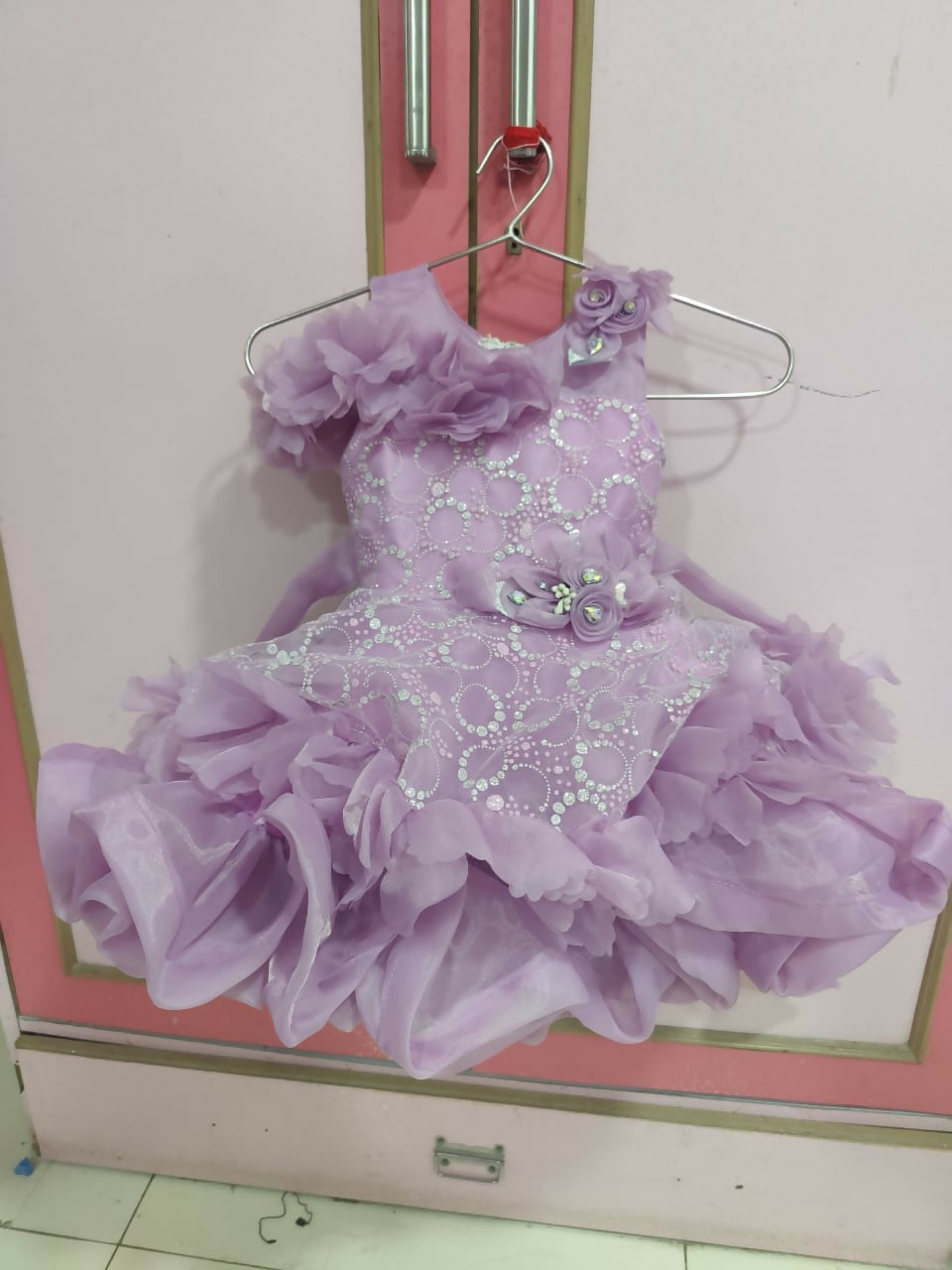 Discover the MUMKINS Dress/Frock for baby girls, offering adorable designs and ultimate comfort with soft, breathable fabric perfect for any occasion.