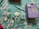 Philips Avent manual breast pump in good condition, lightweight and easy to use, suitable for occasional milk expressing.