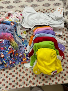 Cloth Diapers set of 13 (6 diapers from Superbottom)