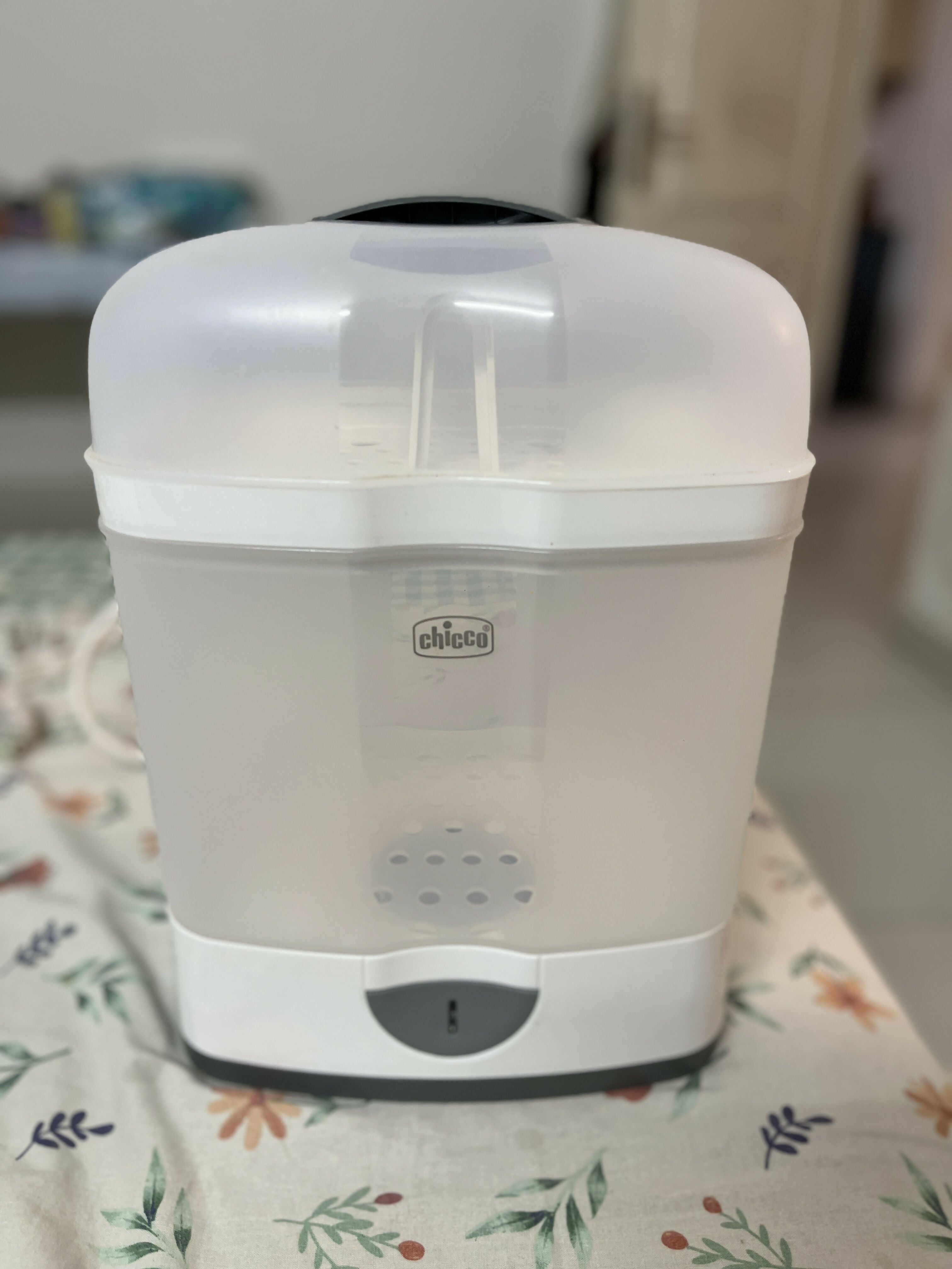 Chicco 2 in1 Steam Sterilizer | Sterilizes upto 6 Bottles | Kills 99.9% Of Germs | 24hrs Sterilization in 5 Mins | Auto Switch Off | Portable & Travel Friendly