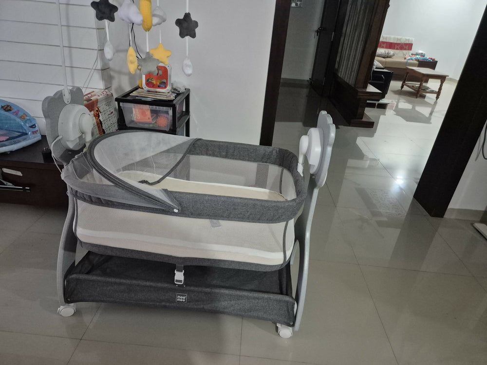 MEE MEE SWEET LOVE Automatic Swing/Cradle