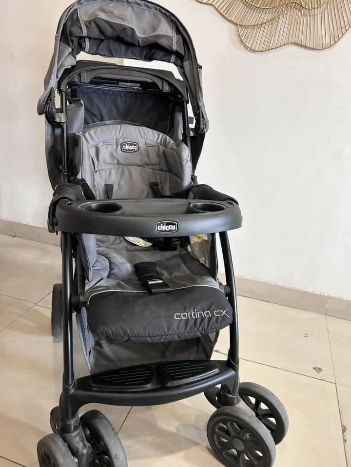 Experience ultimate comfort and convenience with the Chicco Cortina CX Stroller—perfect for smooth rides, secure outings, and everyday adventures!