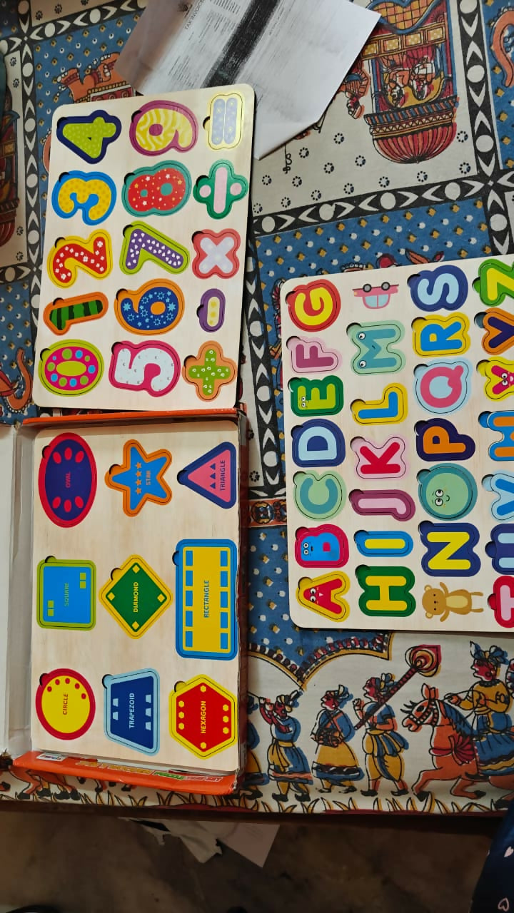 AURELA 3-in-1 wooden puzzle set with colorful educational pieces and child-friendly design to encourage problem-solving, hand-eye coordination, shape recognition, and fine motor skill development.