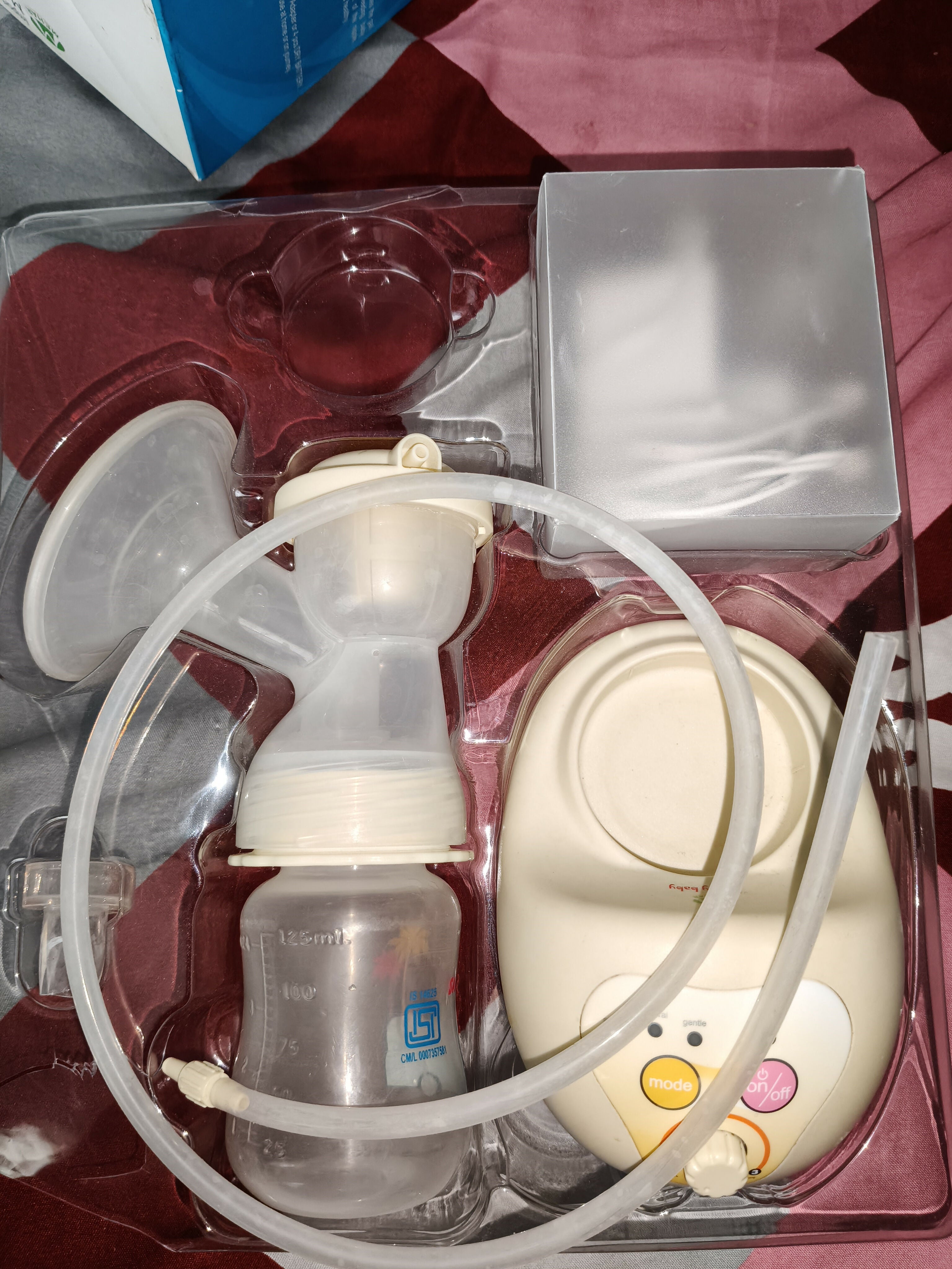 MEHAR READY BABY Advanced breast pump with adjustable suction settings, comfortable pumping design, milk collection system, and efficient breastfeeding support for nursing mothers.