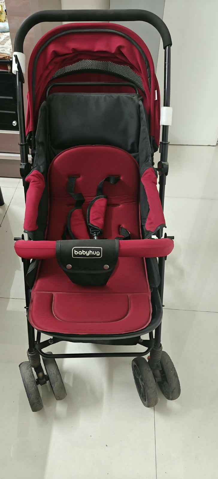 BABYHUG Symphony Baby Stroller/Pram with Reversible Seat featuring comfortable seating, protective canopy, smooth-moving wheels and a practical design for convenient everyday walks, outings and travel with your baby.
