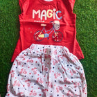 Cute and comfortable, this T-shirt with shorts set for baby girls features adorable prints and breathable fabric, perfect for play and casual outings.