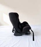 BABYHUG Bon Voyage ISOFIX Convertible Car Seat B139 in Almost New condition featuring ISOFIX installation, 5-point safety harness, adjustable reclining design and padded seating for comfortable car journeys with your child.