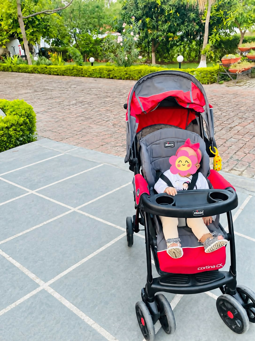 CHICCO Cortina CX Stroller/Pram featuring comfortable seating, reclining design, protective canopy and smooth wheels, offering a practical and convenient stroller for everyday walks, outings and travel with your baby.