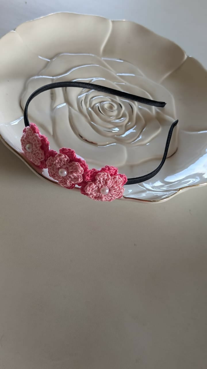 Hand Crocheted Hairband For Baby Girl