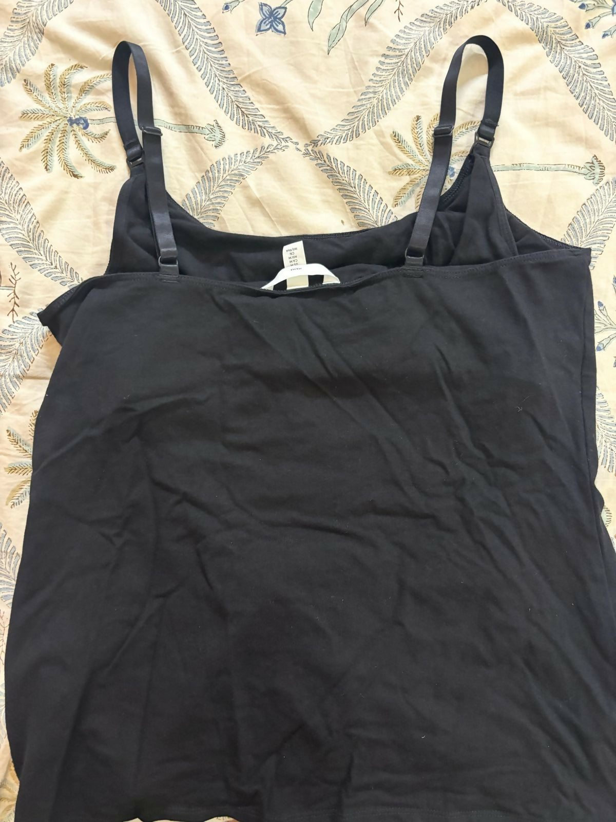 Shop MAMA 2-pack nursing tops – soft, practical, and easy for everyday breastfeeding.

