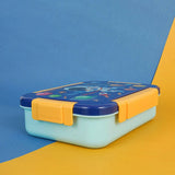 This Bento lunch box will keep your food, sandwiches, soups, beverages fresh for lunch, so you can pack your kids' lunches in the morning, and it will stay warm until lunch time 