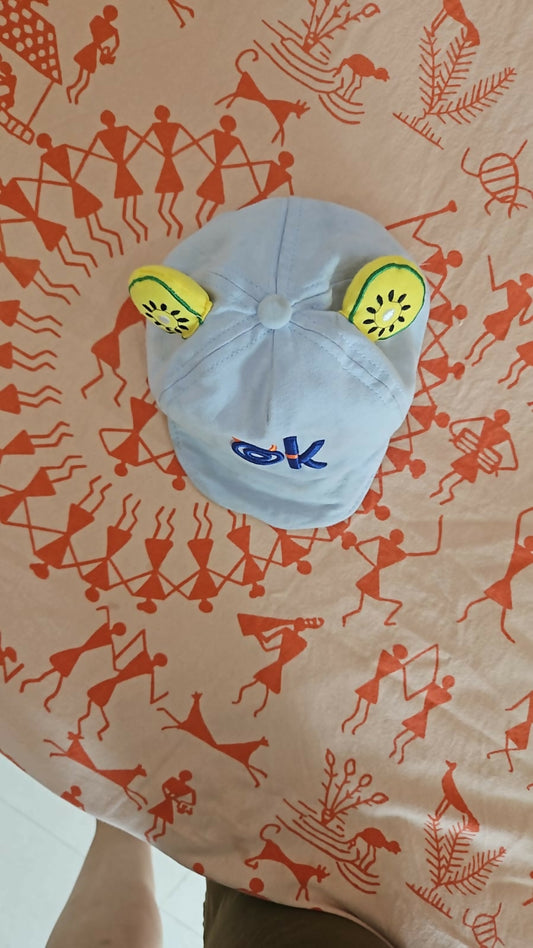 Discover the Babymoon Summer Sun Baby Cap, featuring soft, breathable fabric, excellent sun protection, and adjustable strap for a secure fit. Perfect for summer outings.