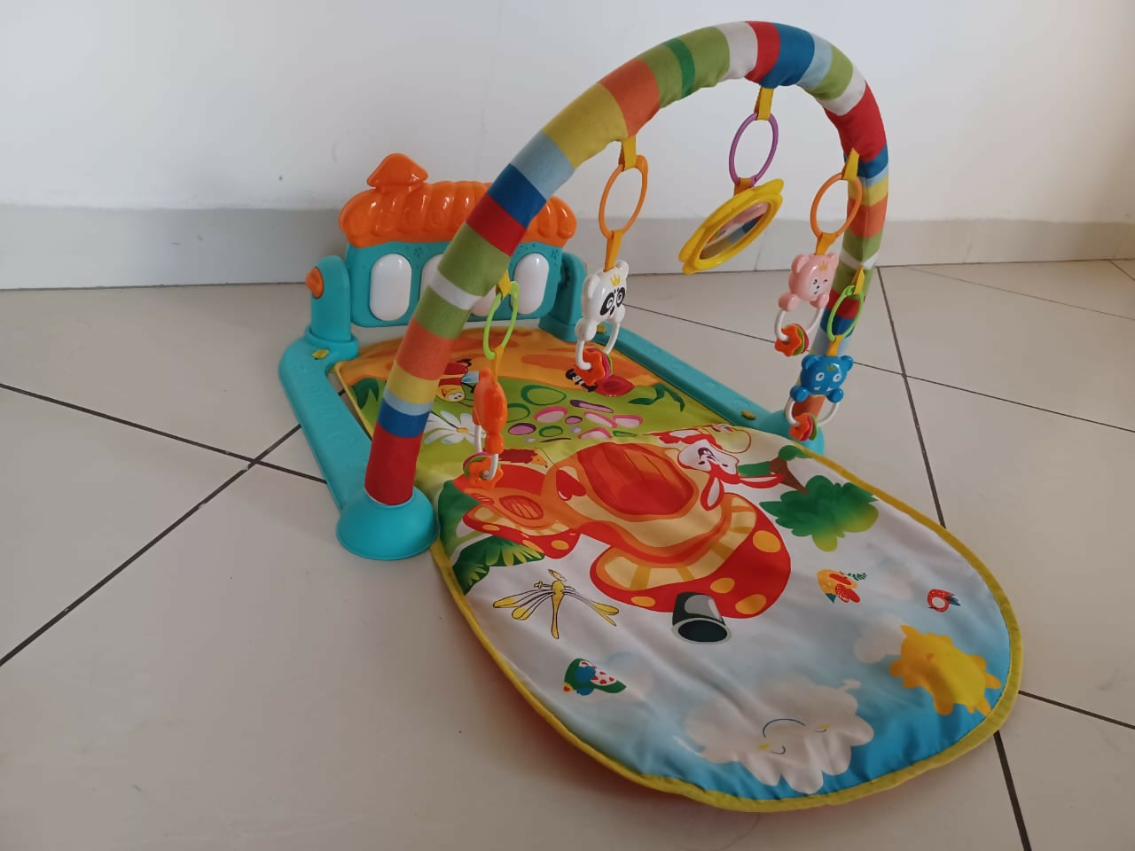 Boost your baby’s sensory and motor skills with the Urban Tots Piano Fitness Rack—interactive, musical, and perfect for fun-filled learning!