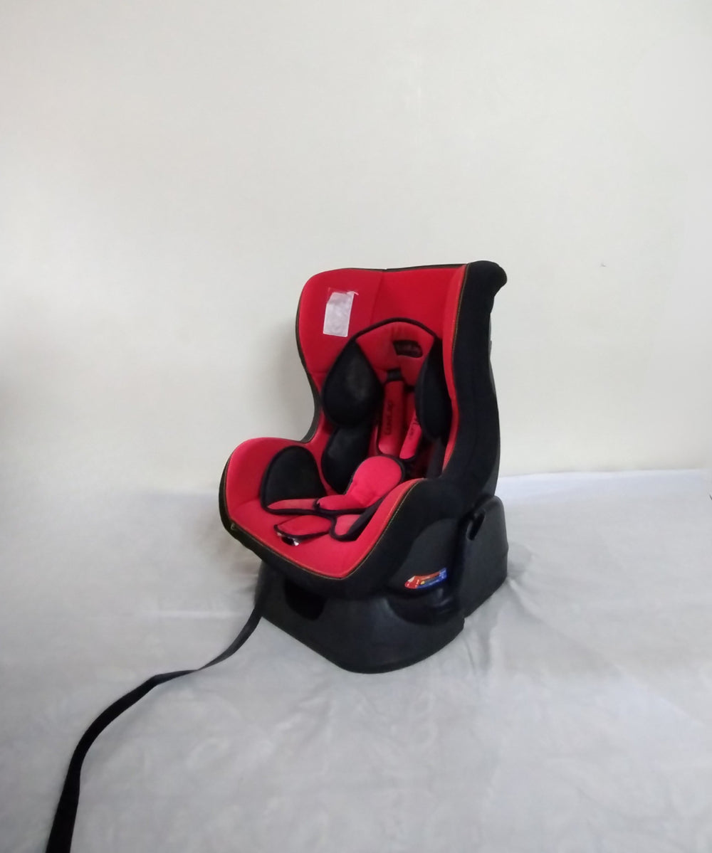 LuvLap Sports Convertible Baby Car Seat Red Black 5 Point Harness B194