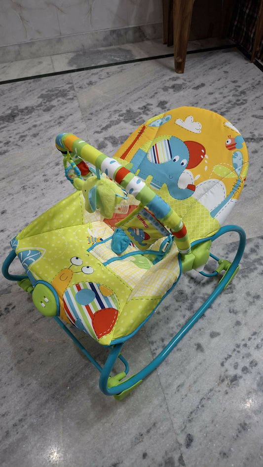 MASTELA  Baby Rocker Green