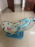 Baby bath seat with cartoon design 