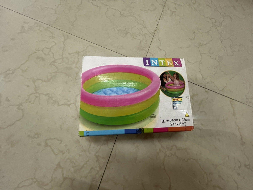 Intex inflatable pool 