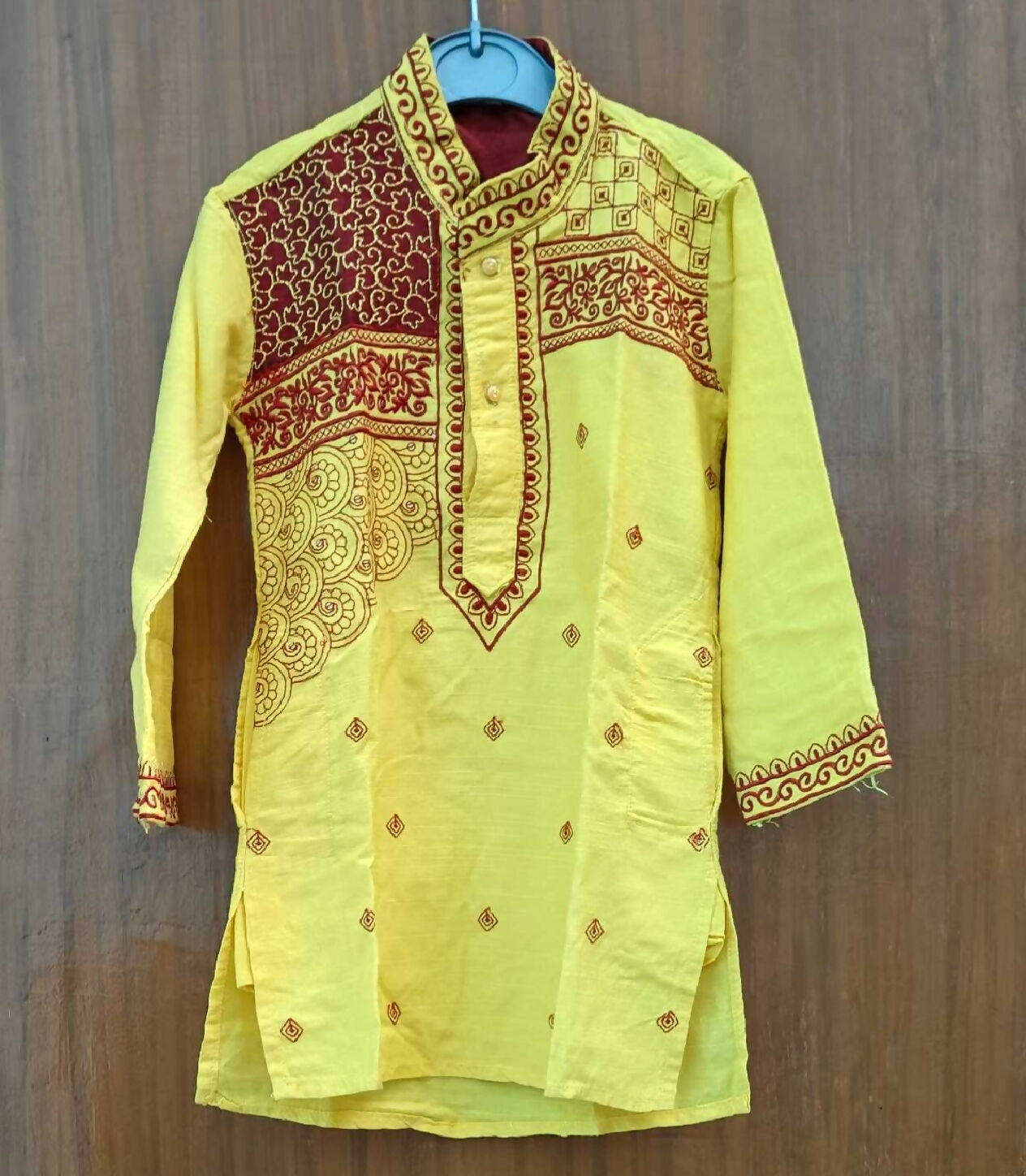 Kids Embroidered Kurta in Almost New condition, available in Delhi, featuring elegant embroidery, traditional styling, and a comfortable design for weddings, festivals, family functions, and special occasions.