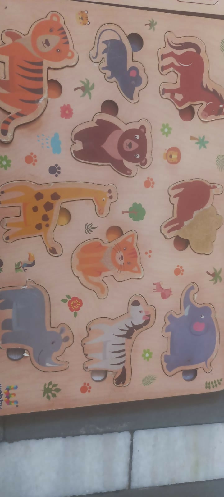 Wooden puzzle for kids with colorful pieces, smooth child-safe edges, and an engaging educational design that encourages problem-solving, hand-eye coordination, shape recognition, and fine motor skill development.