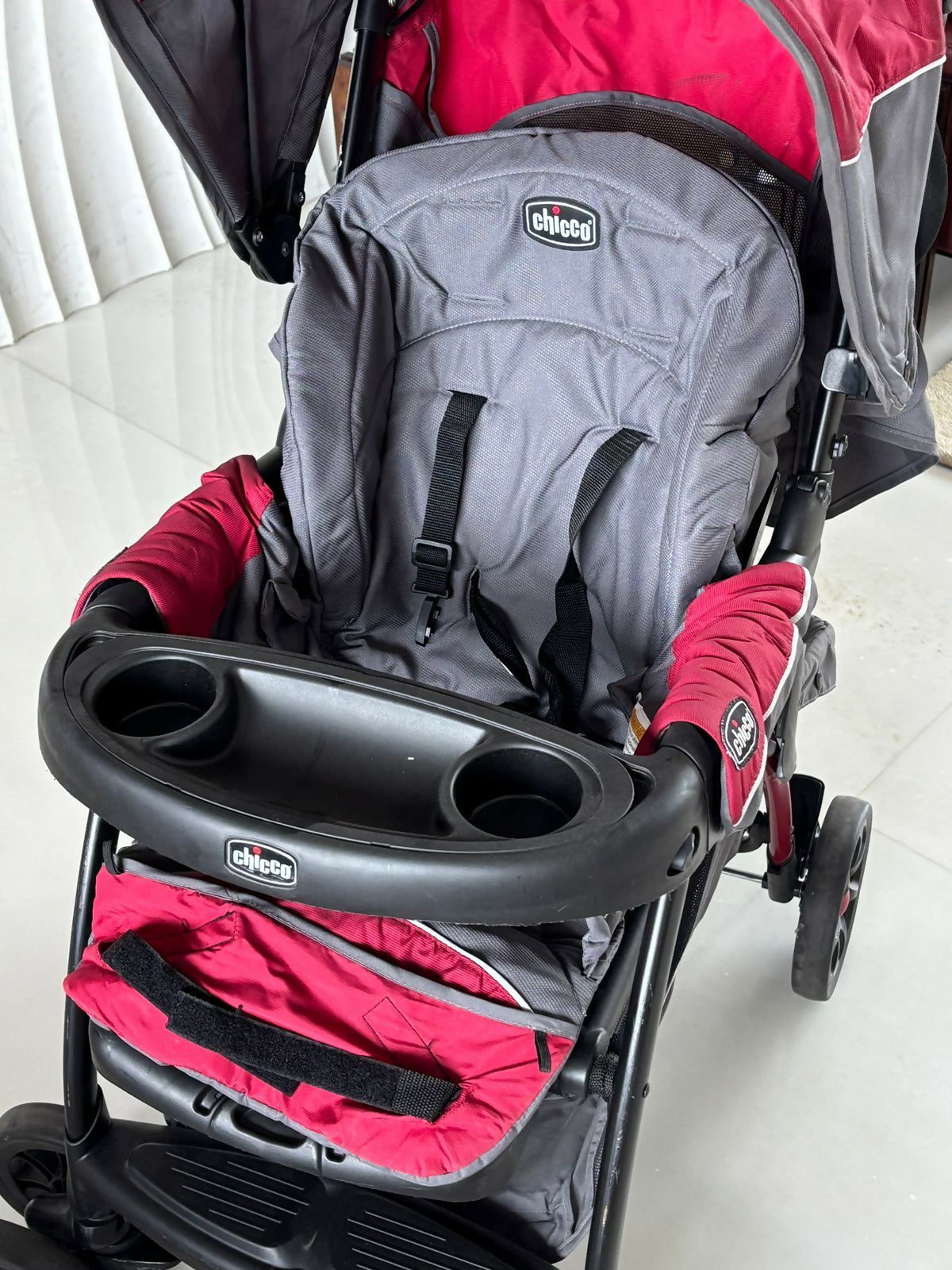 CHICCO Cortina CX stroller – comfort, safety, and convenience for every little journey.

