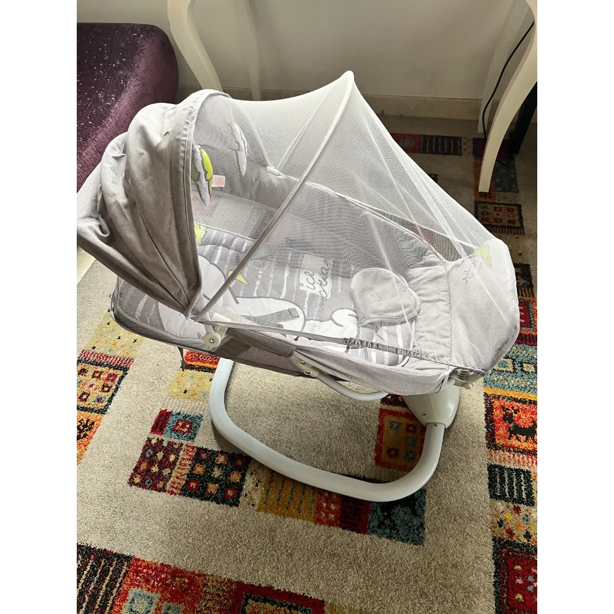 MASTELA 3-in-1 Deluxe Bassinet Swing in Some Used condition featuring a comfortable bassinet, gentle swinging motion, soft padded support, safety features, and versatile multi-function design for supervised soothing and relaxation.