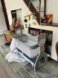 Animal themed Mee Mee Sweet Love Automatic Cradle with mosquito net 