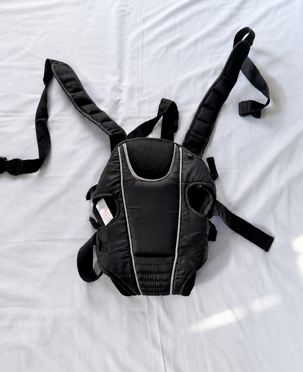 Mothercare 3 Way Baby Carrier B137 in Black, Almost New condition, featuring front and back carrying options, padded support, adjustable straps, and a practical hands-free design for everyday outings and travel.