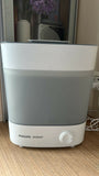 PHILIPS AVENT Steriliser/Sterilizer for baby bottles and feeding accessories with efficient steam sterilization, spacious capacity, BPA-free compatibility, and a compact design for hygienic everyday use.