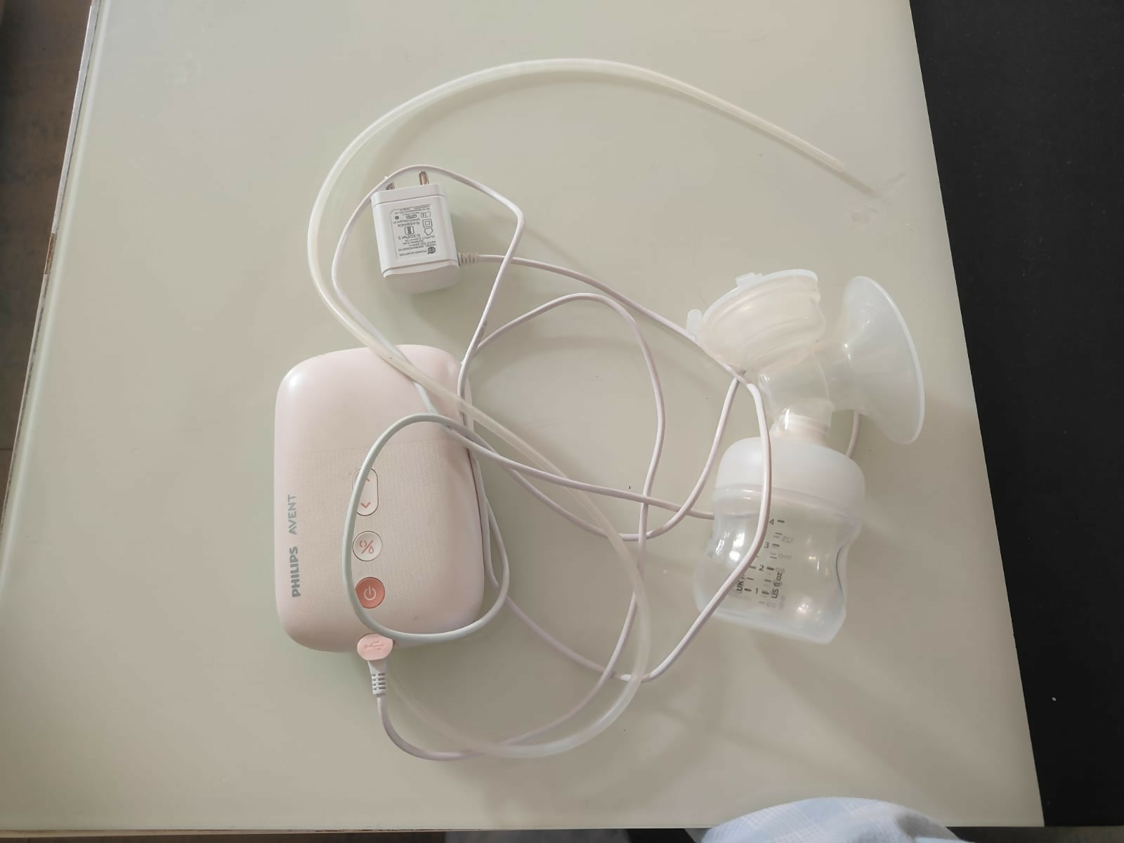 PHILIPS AVENT Electric Breast Pump in Some Used condition featuring convenient electric operation, adjustable pumping settings, comfortable breast cushion, and an easy-to-use design for everyday breast milk expression.