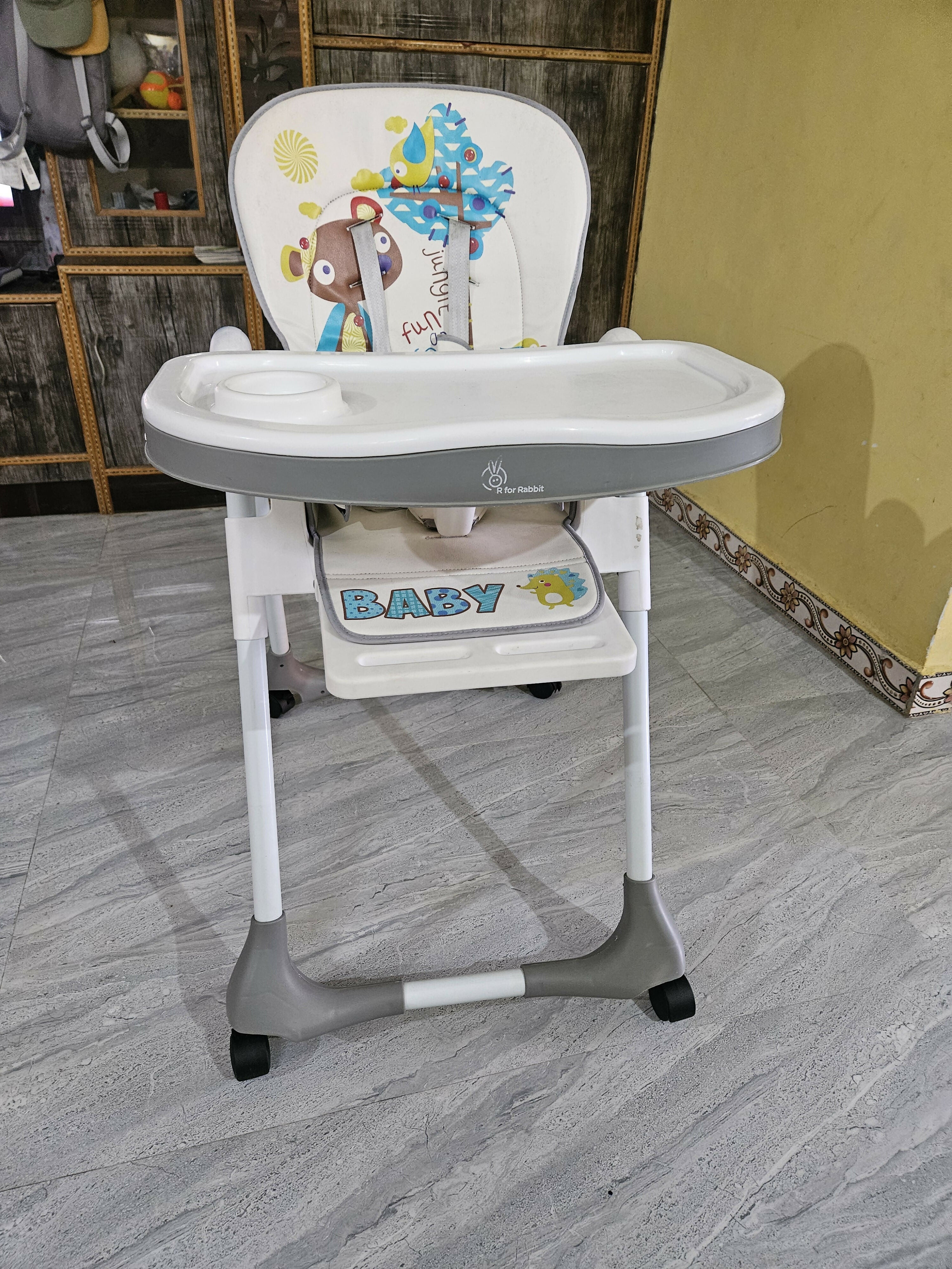 R FOR RABBIT Marshmallow High Chair with wheels - PyaraBaby