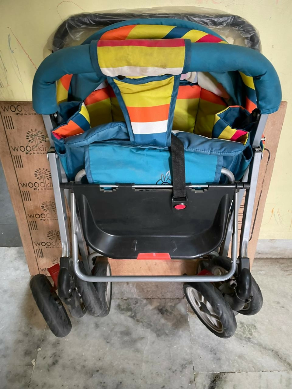 R FOR RABBIT Lollipop Lite Baby Stroller/Pram in Almost New condition with comfortable reclining seat, safety harness, protective canopy, smooth wheels, foldable frame, and convenient storage for everyday baby travel.