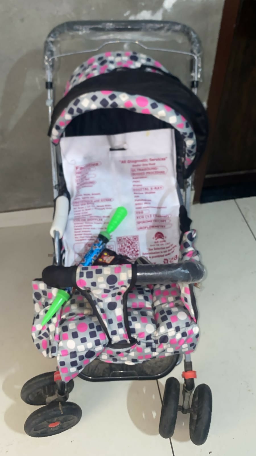 Stroller/Pram for Baby with a lightweight foldable frame, reclining seat, adjustable canopy, 5-point safety harness, smooth wheels, and storage basket for comfortable everyday travel with babies and toddlers.