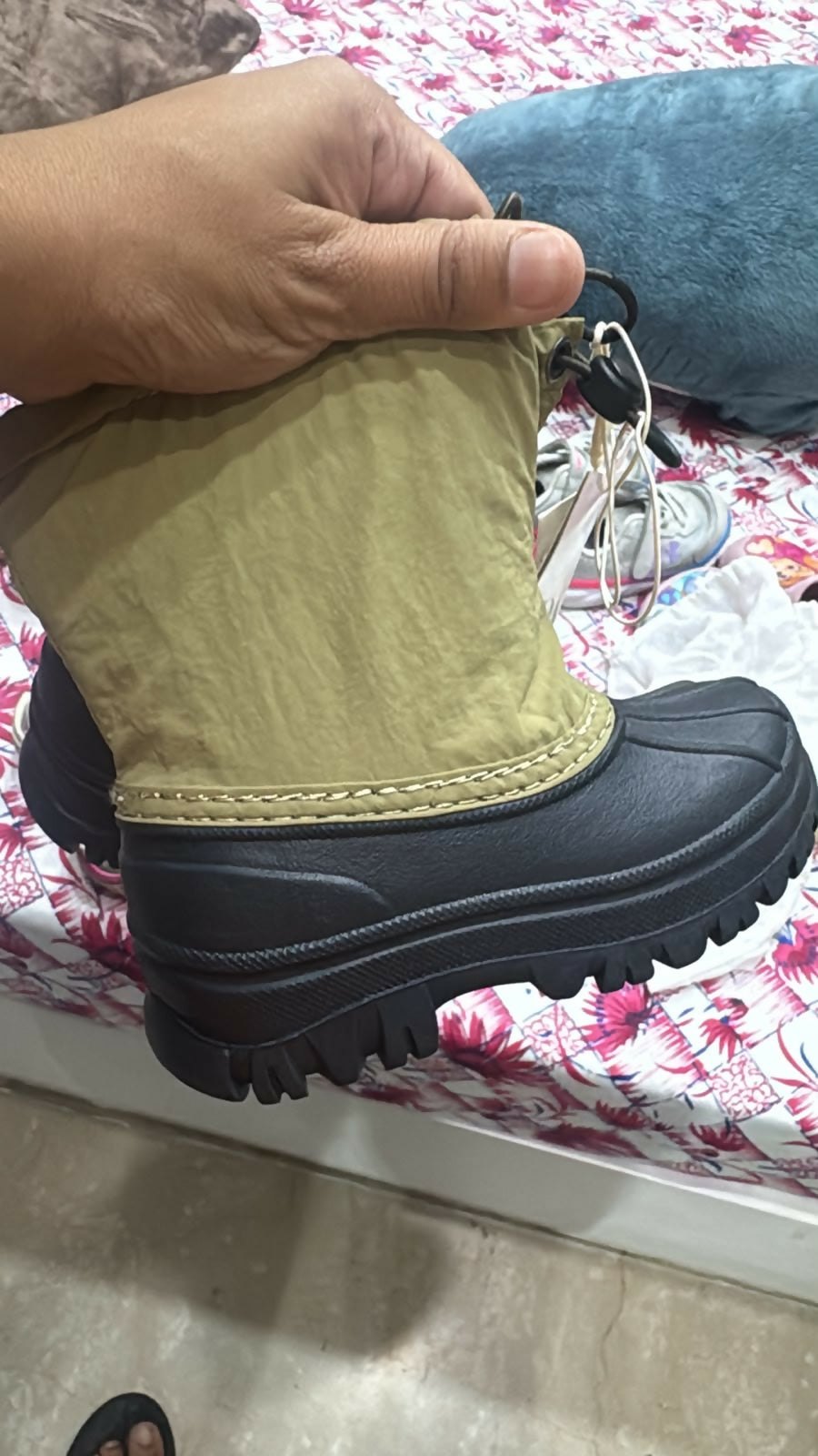 Boots for Kids featuring a stylish and comfortable design with a secure fit, ideal for everyday wear, outings, travel, winter styling and pairing with casual or dressy outfits.