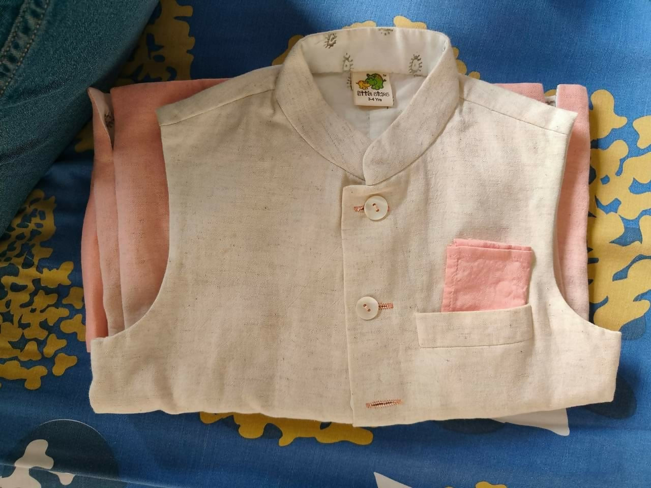 Celebrate special moments with the LITTLE STARS Kurta Pajama and Jacket set, offering style, comfort, and traditional charm for your baby!